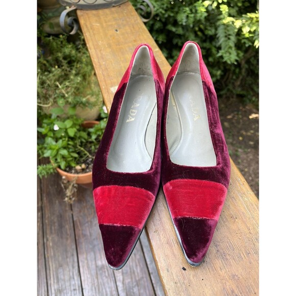 AUTH LUXURY PRADA PUMPS SHOES Slip On Evening BORDEAUX & RED VELVET US 7 EU 37 - Picture 12 of 12